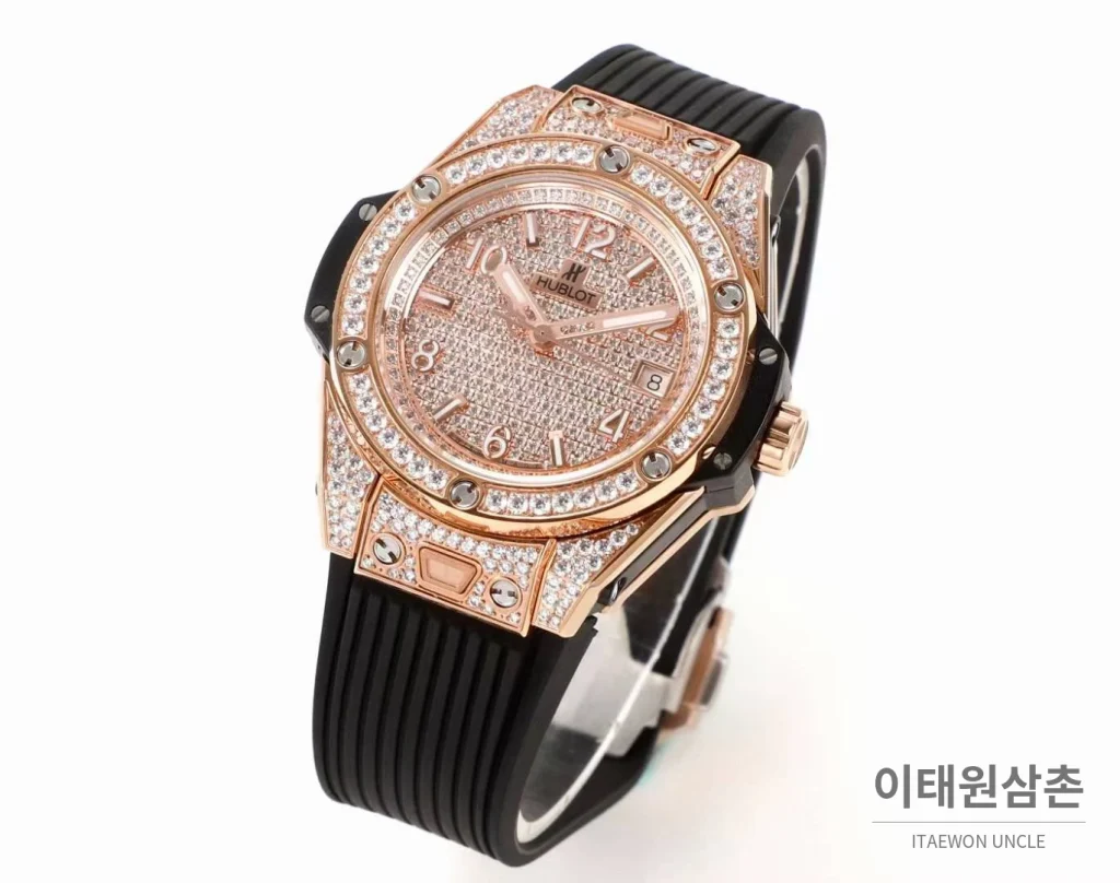 위블로 빅뱅 스틸 레인보우베젤 다이아세팅 오토매틱 39mm 멀티컬러 로즈골드 다이얼 블랙 러버 스트랩