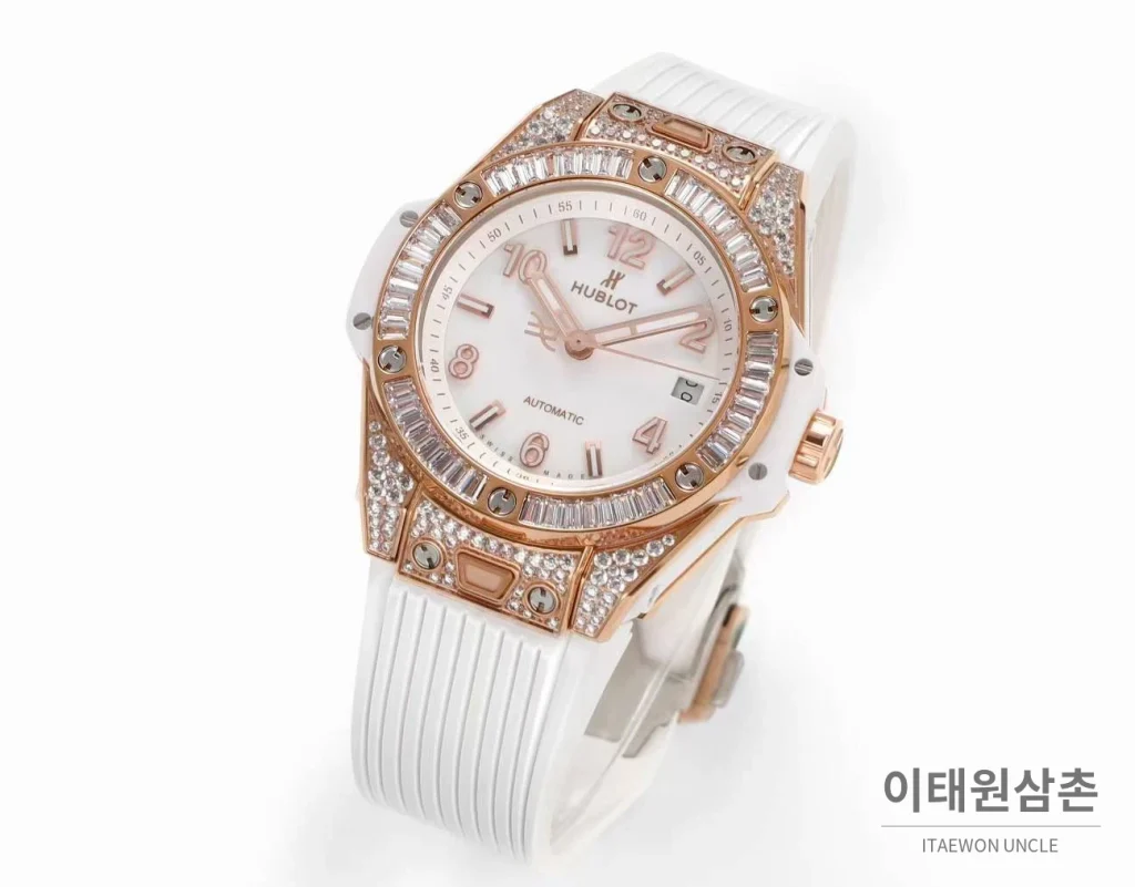 위블로 빅뱅 스틸 레인보우베젤 다이아세팅 오토매틱 39mm 멀티컬러 화이트 다이얼 화이트 러버 스트랩 (2)