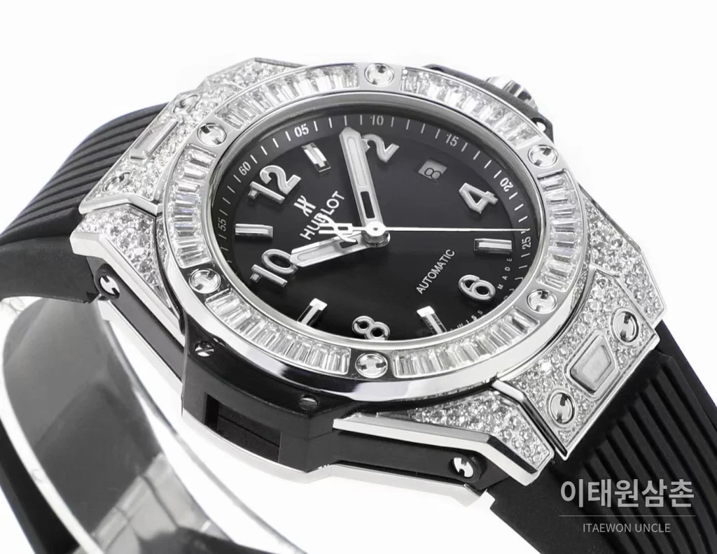 위블로 빅뱅 스틸 레인보우베젤 다이아세팅 오토매틱 39mm 멀티컬러 블랙 다이얼 블랙 러버 스트랩 (2)