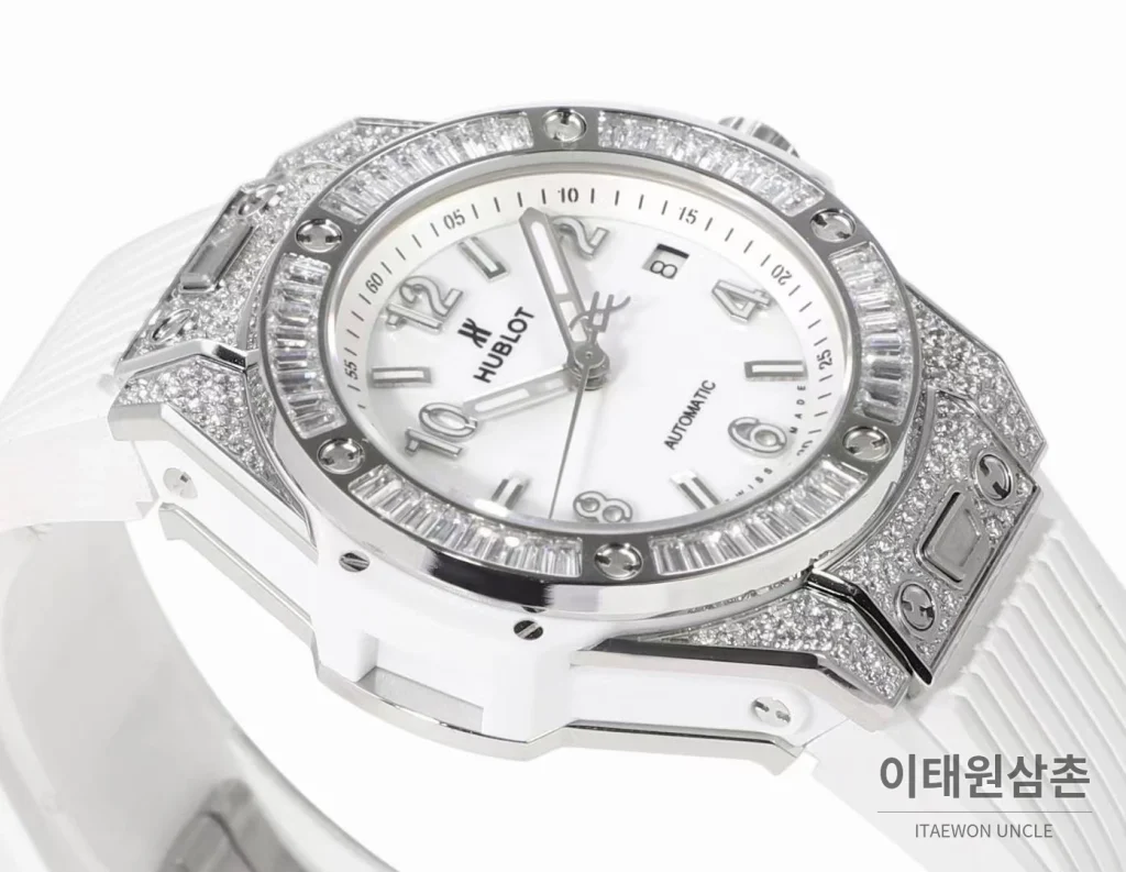 위블로 빅뱅 스틸 레인보우베젤 다이아세팅 오토매틱 39mm 멀티컬러 화이트 다이얼 화이트 러버 스트랩 (3)
