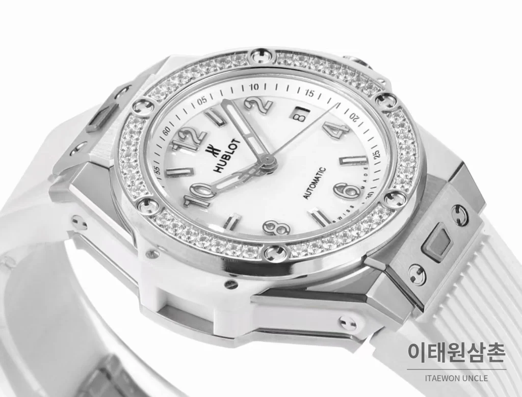 위블로 빅뱅 스틸 레인보우베젤 다이아세팅 오토매틱 39mm 멀티컬러 화이트 다이얼 화이트 러버 스트랩 (5)