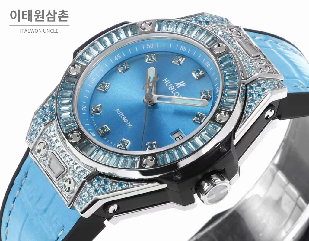 위블로 빅뱅 스틸 레인보우베젤 다이아세팅 오토매틱 39mm 멀티컬러 아이스블루 다이얼 블루 러버 스트랩