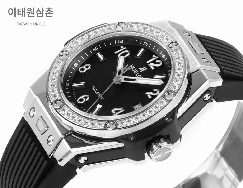 위블로 빅뱅 스틸 레인보우베젤 다이아세팅 오토매틱 39mm 멀티컬러 블랙 다이얼 블랙 러버 스트랩 (4)