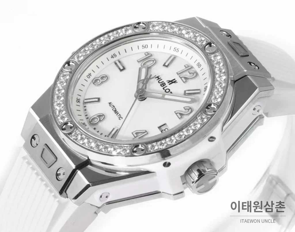 위블로 빅뱅 스틸 레인보우베젤 다이아세팅 오토매틱 39mm 멀티컬러 화이트 다이얼 화이트 러버 스트랩 (5)