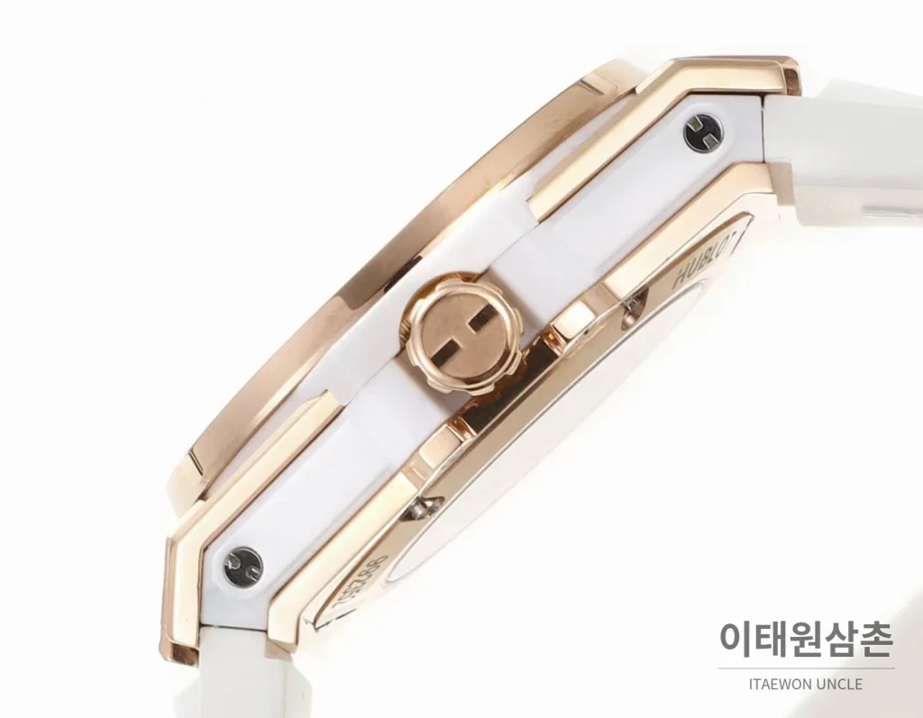 위블로 빅뱅 스틸 레인보우베젤 다이아세팅 오토매틱 39mm 멀티컬러 화이트 다이얼 화이트 러버 스트랩 (4)