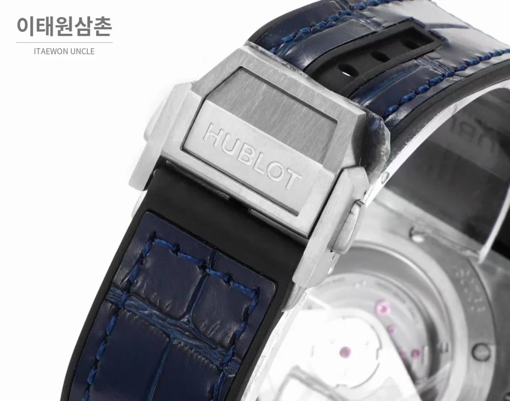 위블로 빅뱅 스틸 레인보우베젤 다이아세팅 오토매틱 39mm 멀티컬러 블루 다이얼 네이비 가죽 스트랩