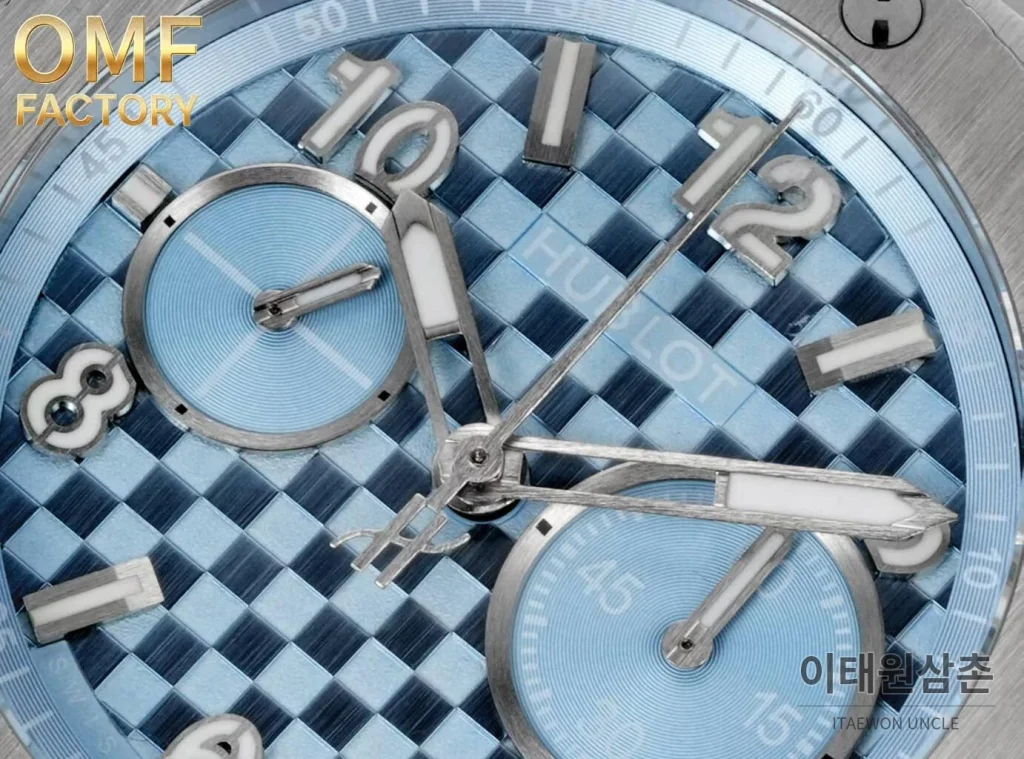 위블로 빅뱅 유니코 카본블루 크로노그래프 오토매틱 43mm