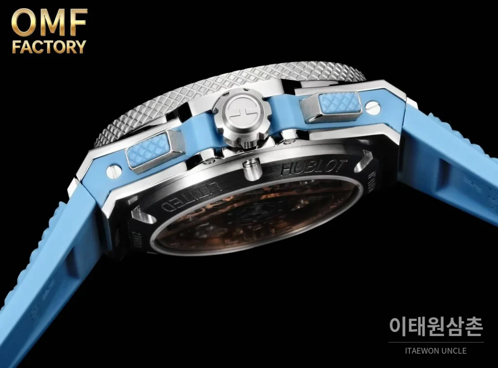 위블로 빅뱅 유니코 카본블루 크로노그래프 오토매틱 43mm