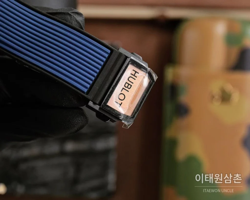 위블로 빅뱅 유니코 GMT 티타늄 골드 오토매틱 45mm 스켈레톤 다이얼 네이비 러버 스트랩