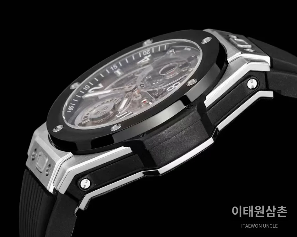 위블로 빅뱅 유니코 스켈레톤 투르비옹 수동 45mm 스켈레톤 다이얼 블랙 러버 스트랩 블랙 베젤