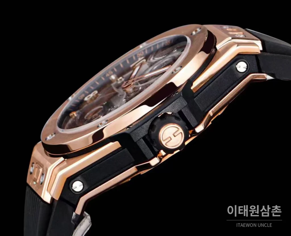 위블로 빅뱅 유니코 스켈레톤 투르비옹 수동 45mm 스켈레톤 다이얼 블랙 러버 스트랩 로즈골드 베젤 로즈골드 케이스