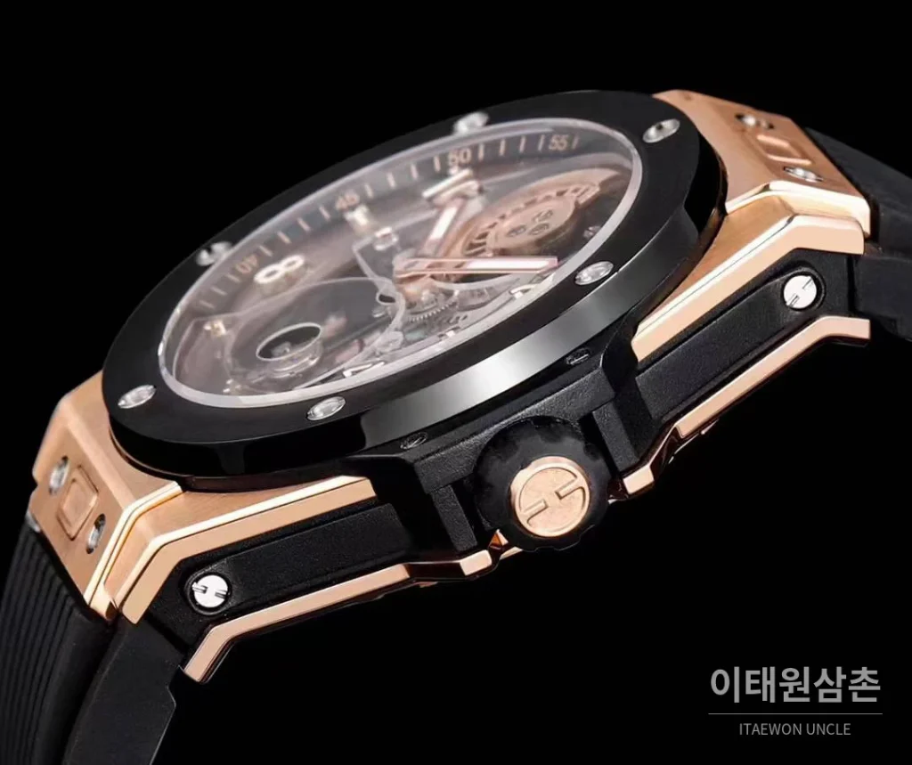 위블로 빅뱅 유니코 스켈레톤 투르비옹 수동 45mm 스켈레톤 다이얼 블랙 러버 스트랩 블랙 베젤 로즈골드 케이스