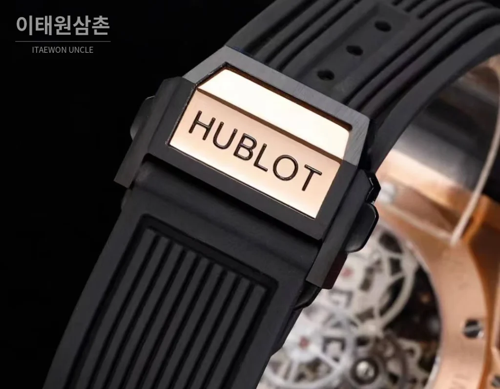 위블로 빅뱅 유니코 스켈레톤 투르비옹 수동 45mm 스켈레톤 다이얼 블랙 러버 스트랩 블랙 베젤 로즈골드 케이스