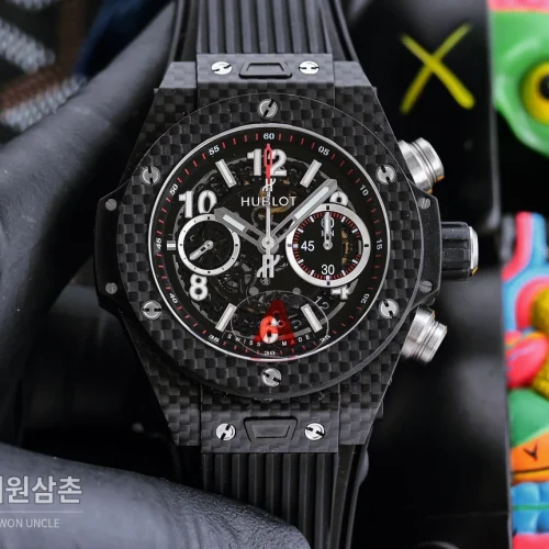 위블로 빅뱅 유니코 티타늄 세라믹 크로노그래프 45.5mm 411.NM.1170.RX 스켈레톤 다이얼 블랙 러버 스트랩 블랙 베젤 (2) 위블로 빅뱅 유니코 티타늄 세라믹 크로노그래프 45.5mm 411.NM.1170.RX 스켈레톤 다이얼 블랙 러버 스트랩 블랙 베젤 (2)