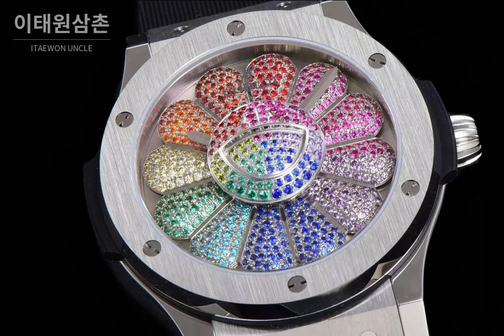 위블로 클래식 퓨전 무라카미 오토매틱 45mm 멀티컬러 다이얼 블랙 러버 스트랩