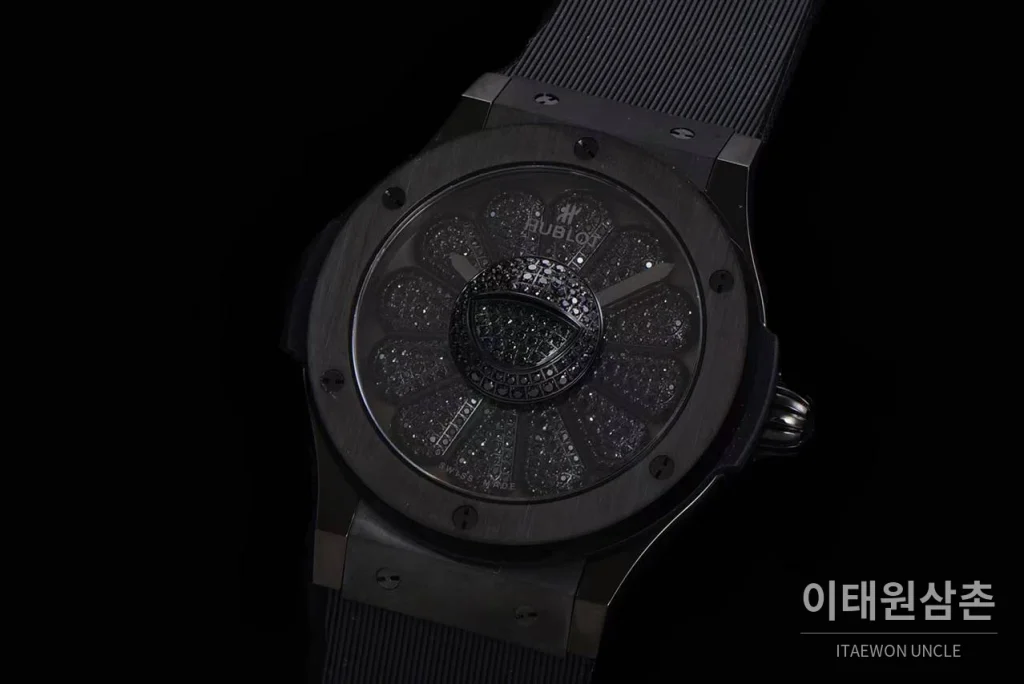 위블로 클래식 퓨전 무라카미 오토매틱 45mm 블랙 다이얼 블랙 러버 스트랩 블랙 베젤