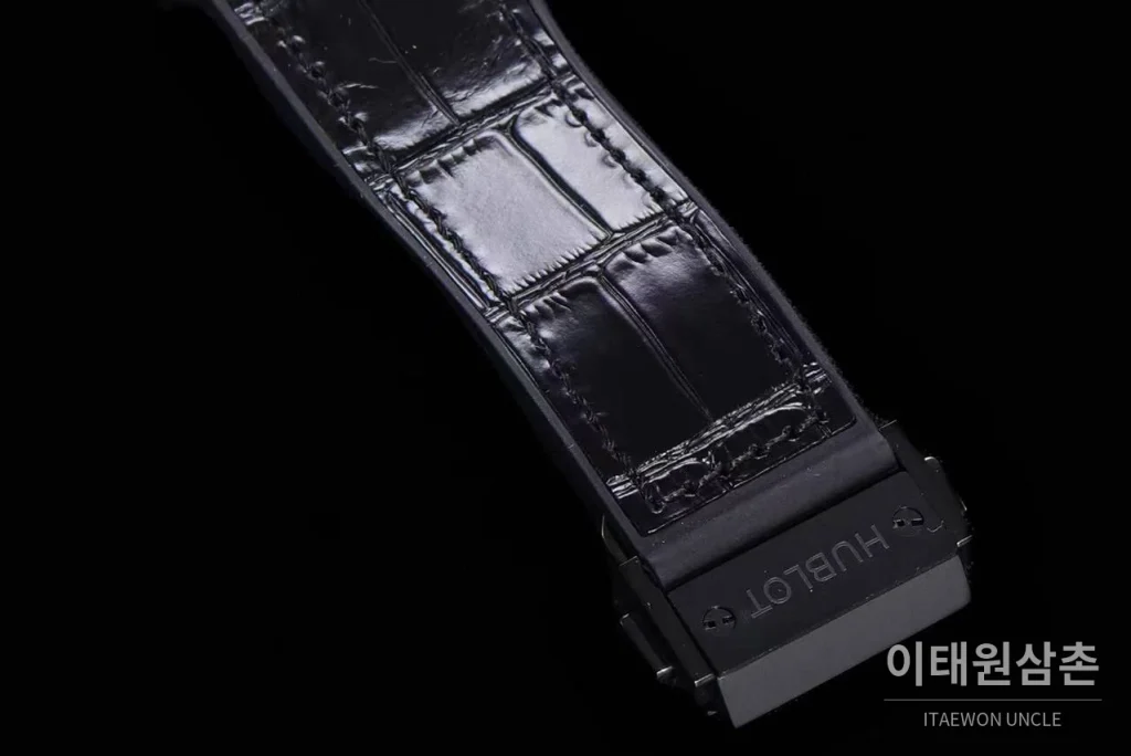 위블로 스피릿 오브 빅뱅 화이트 토노형 스켈레톤 크로노그래프 오토매틱 45mm 스켈레톤 다이얼 블랙 가죽 스트랩 블랙 베젤 (3)