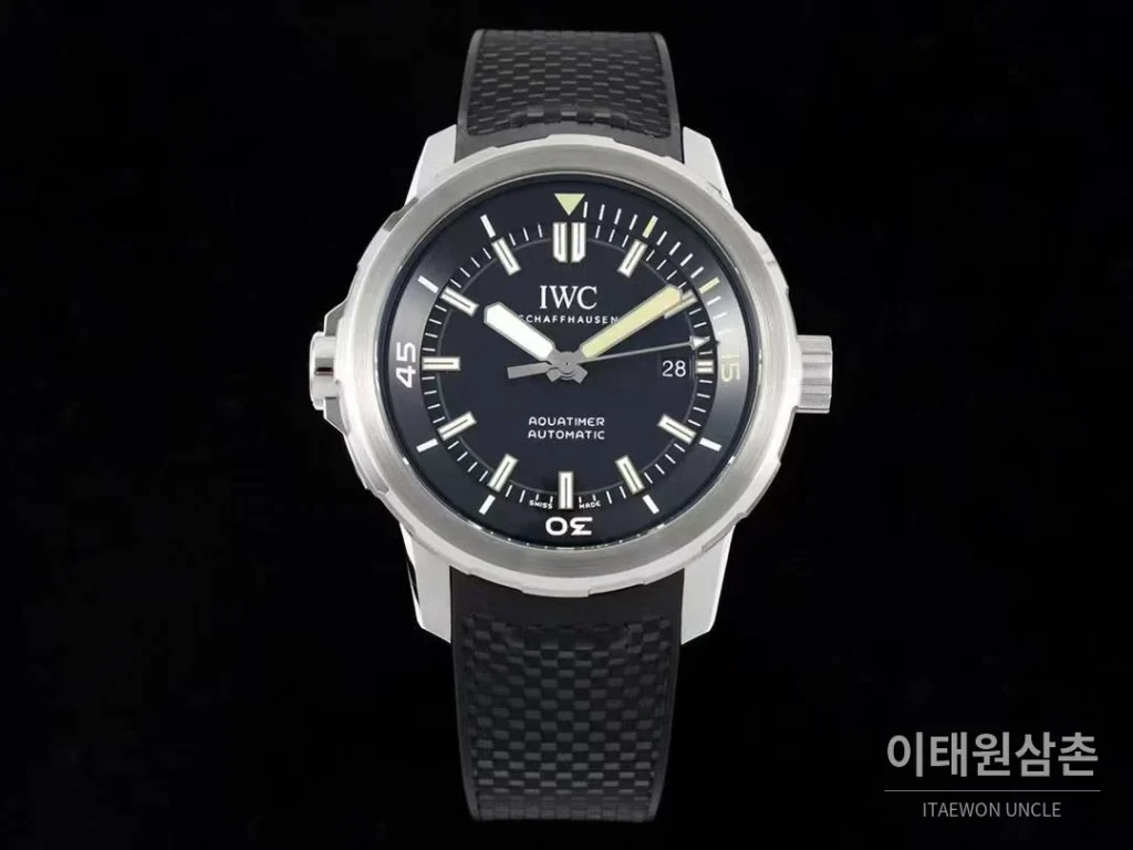 IWC 아쿠아타이머 쿠스토 스페셜 블루 다이얼 다이버 오토매틱 44mm (2)