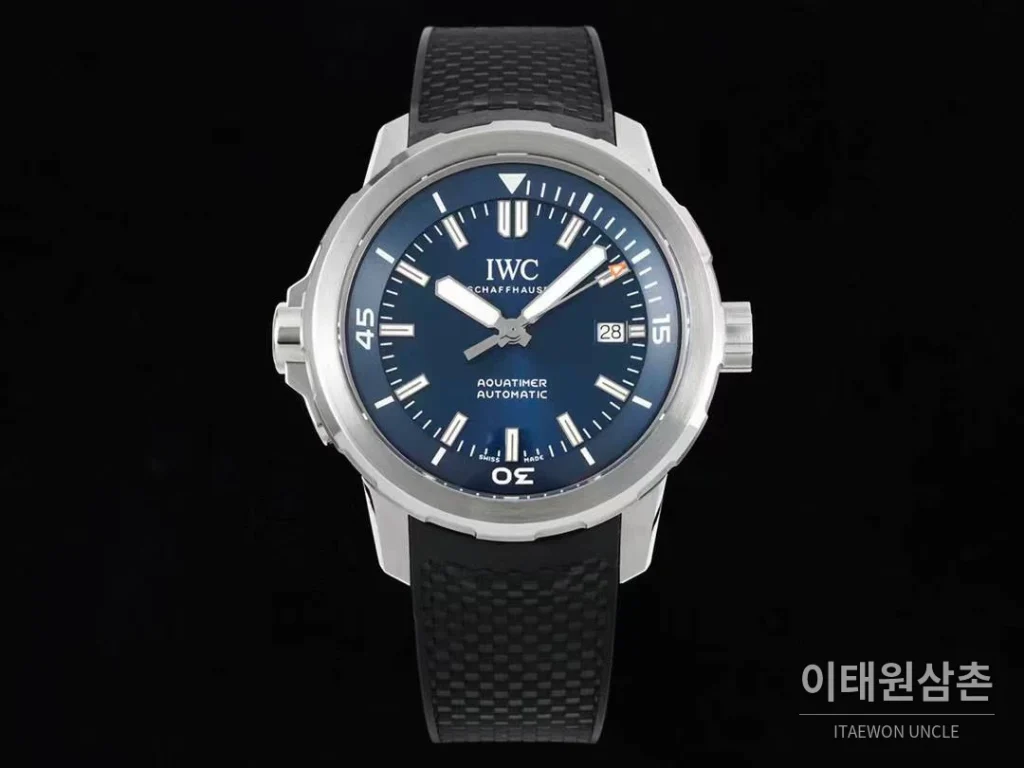 IWC 아쿠아타이머 쿠스토 스페셜 블루 다이얼 다이버 오토매틱 44mm