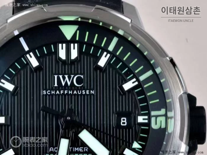 IWC 아쿠아타이머 딥 투 씨 티타늄 블랙다이얼 오토매틱 46mm 블랙 러버 스트랩 실버 베젤 (3)