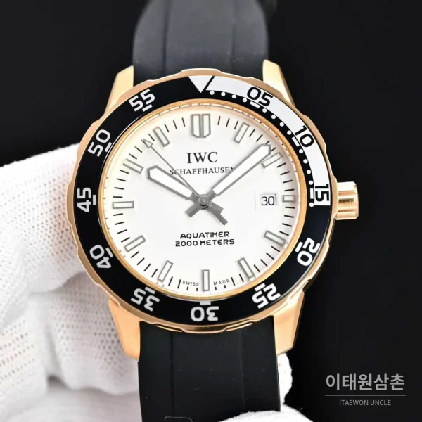 IWC 아쿠아타이머 스틸 블랙다이얼 다이버 오토매틱 44mm