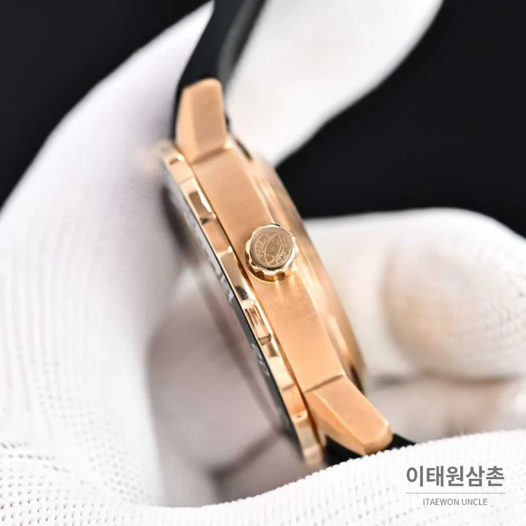 IWC 아쿠아타이머 스틸 블랙다이얼 다이버 오토매틱 44mm