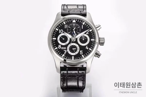 IWC 빅파일럿 퍼페추얼 캘린더 “어린왕자” 블루다이얼 오토매틱 42mm