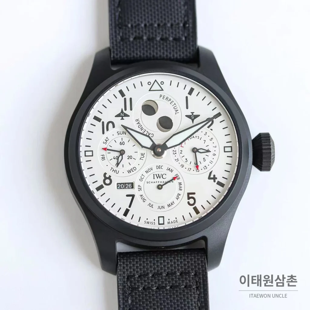 IWC 빅파일럿 퍼페추얼 캘린더 스틸 오토매틱 41mm IW503605 화이트 다이얼 블랙 나일론 스트랩