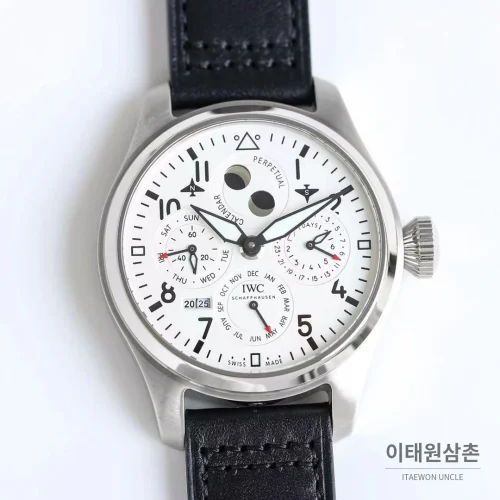 IWC 빅파일럿 퍼페추얼 캘린더 스틸 오토매틱 41mm IW503605 화이트 다이얼 블랙 가죽 스트랩