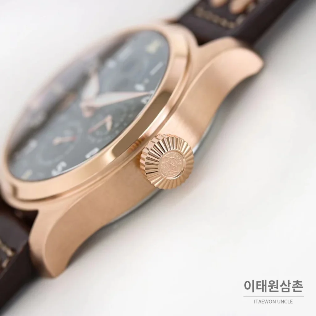 IWC 빅파일럿 퍼페추얼 캘린더 스틸 오토매틱 41mm IW503605 그린 다이얼 브라운 가죽 스트랩