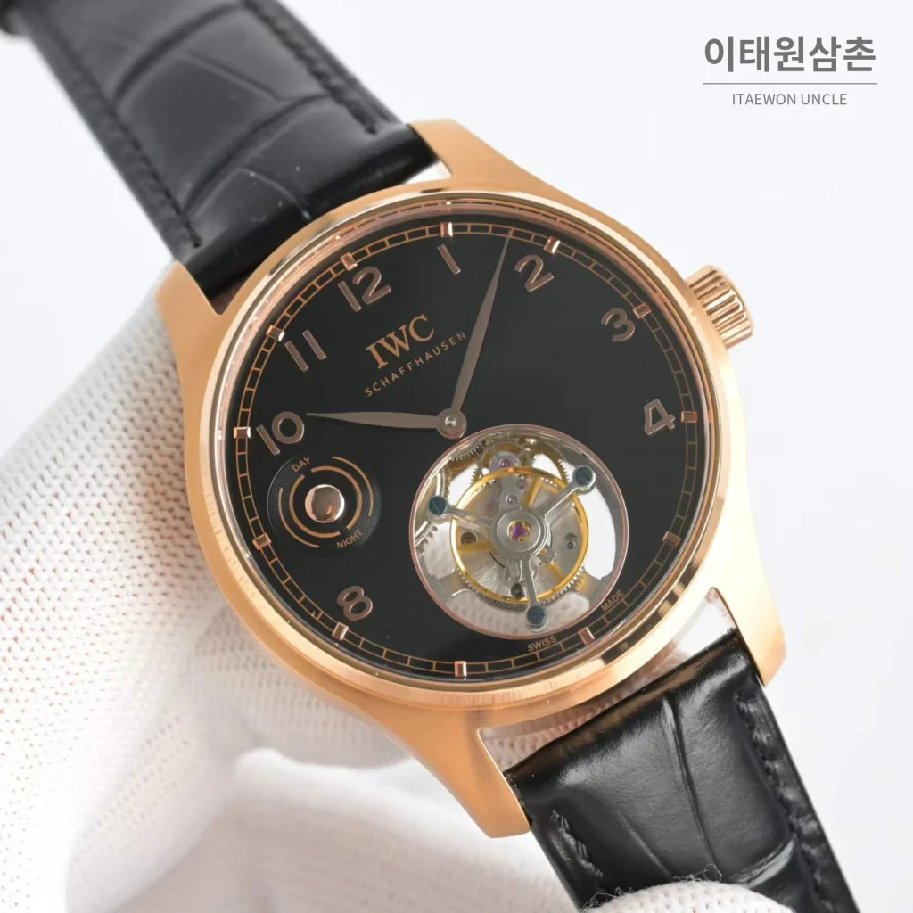 IWC 플라잉 투르비용 스켈레톤 다이얼 오토매틱 43mm