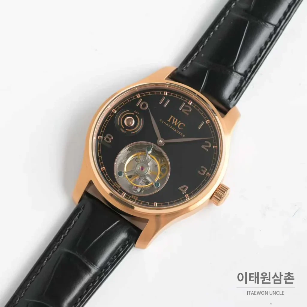 IWC 플라잉 투르비용 스켈레톤 다이얼 오토매틱 43mm