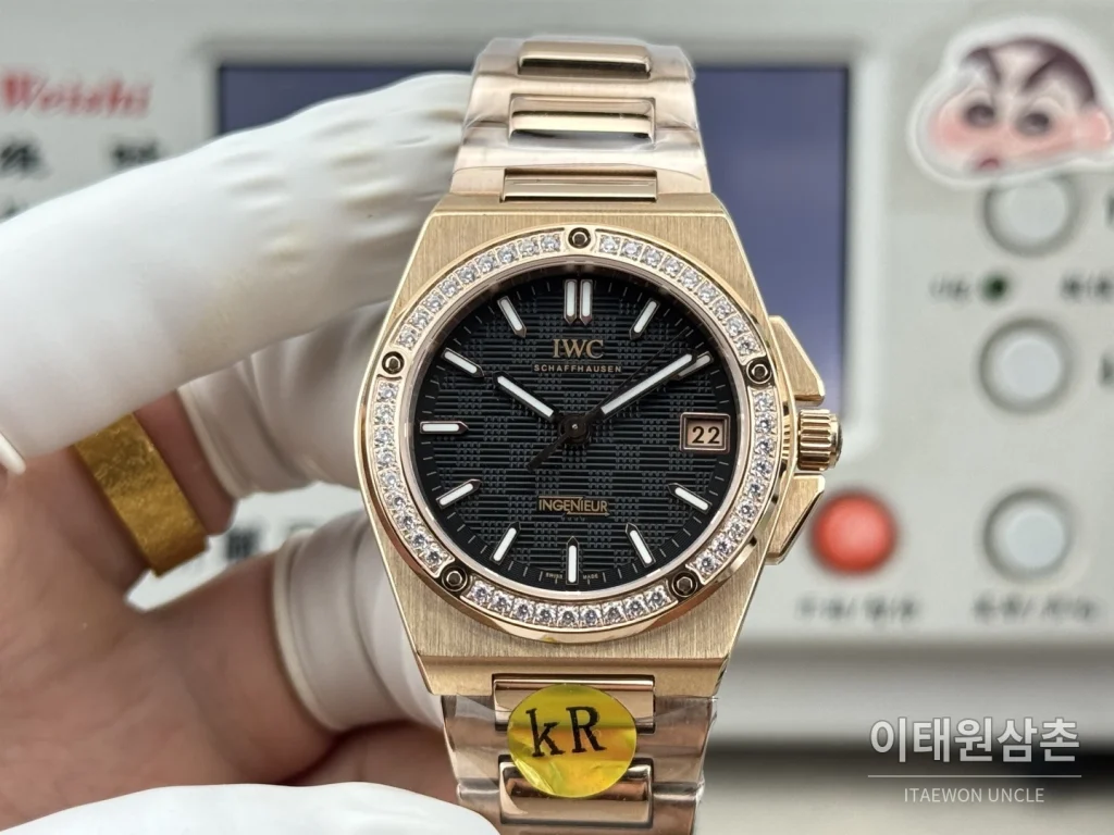 IWC 인제니어 오토매틱 35 다이아몬드베젤 스틸 브레이슬릿 35.1mm 블랙 다이얼