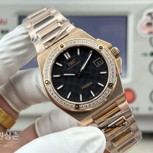 IWC 인제니어 오토매틱 35 다이아몬드베젤 스틸 브레이슬릿 35.1mm 블랙 다이얼 (2) IWC 인제니어 오토매틱 35 다이아몬드베젤 스틸 브레이슬릿 35.1mm 블랙 다이얼 (2)