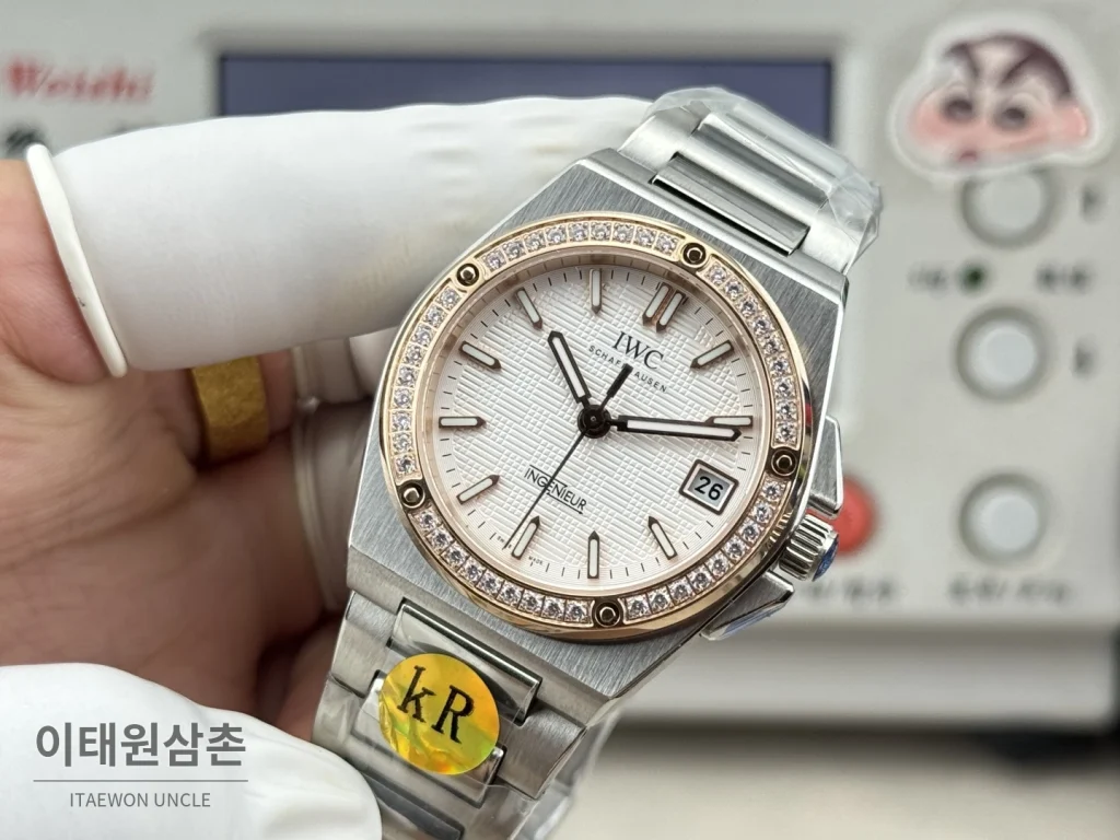 IWC 인제니어 오토매틱 35 다이아몬드베젤 스틸 브레이슬릿 35.1mm 화이트 다이얼 (2)