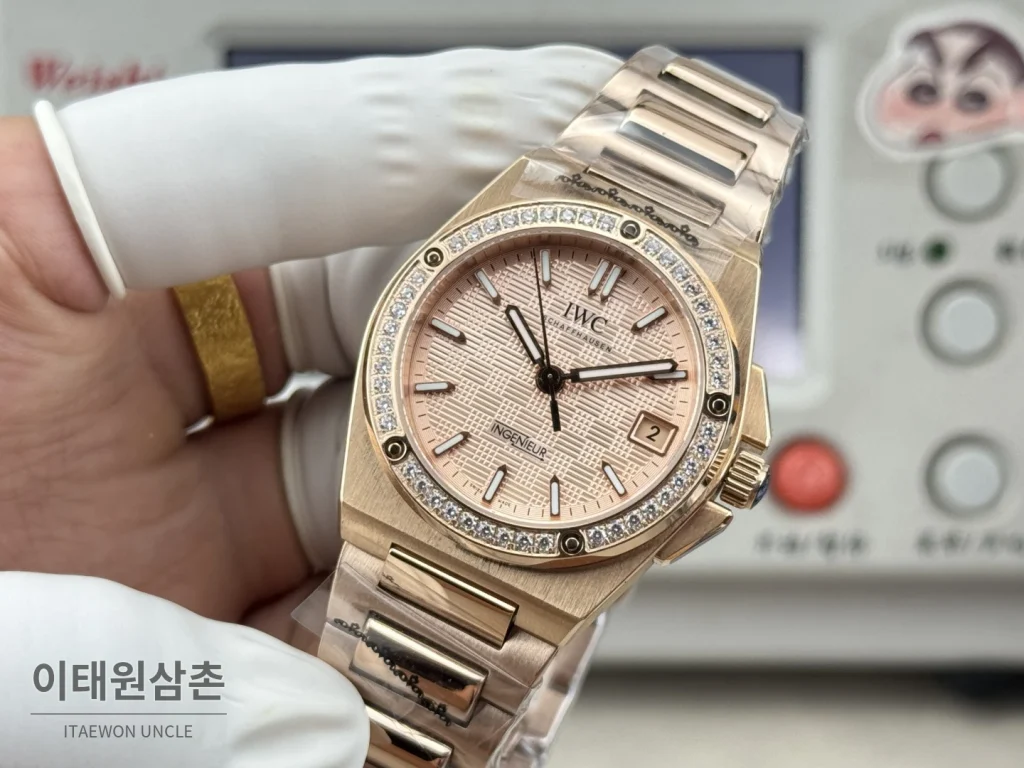 IWC 인제니어 오토매틱 35 다이아몬드베젤 스틸 브레이슬릿 35.1mm 로즈골드 다이얼