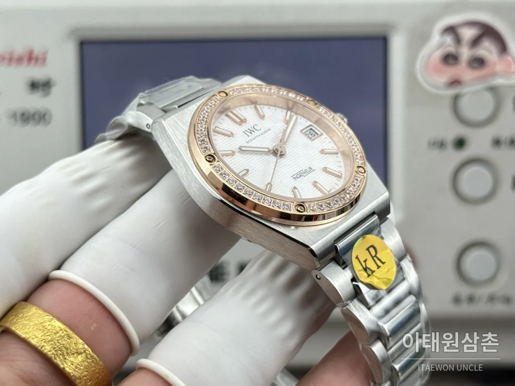 IWC 인제니어 오토매틱 35 다이아몬드베젤 스틸 브레이슬릿 35.1mm 화이트 다이얼 (2)