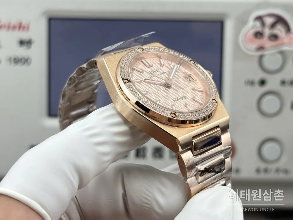 IWC 인제니어 오토매틱 35 다이아몬드베젤 스틸 브레이슬릿 35.1mm 로즈골드 다이얼