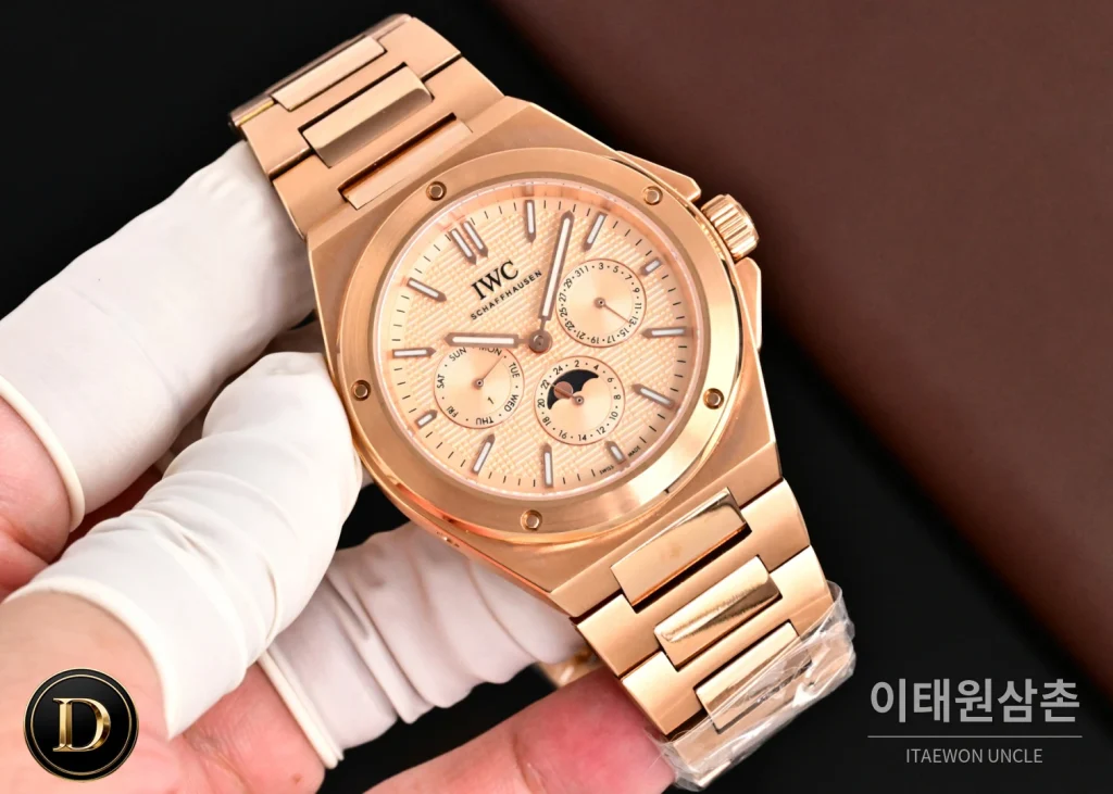 IWC 인제니어 퍼페추얼캘린더 문페이즈 오토매틱 41.6mm 화이트