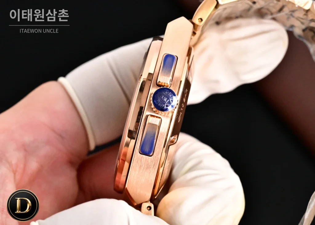 IWC 인제니어 퍼페추얼캘린더 문페이즈 오토매틱 41.6mm 화이트