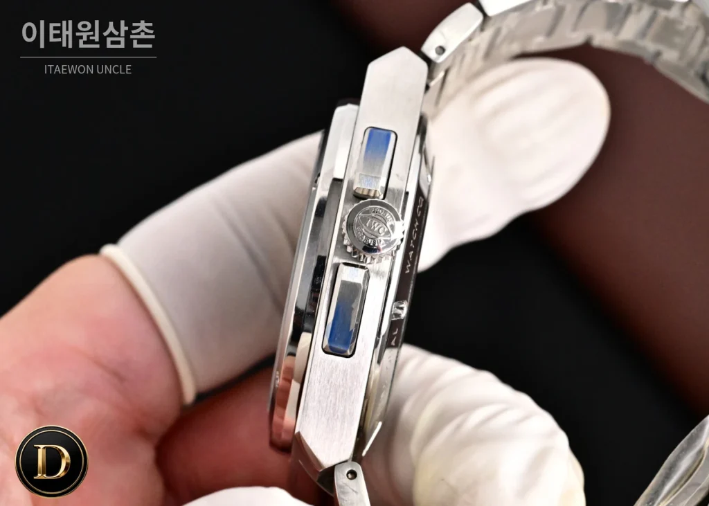 IWC 인제니어 퍼페추얼캘린더 문페이즈 오토매틱 41.6mm 화이트 스틸 브레이슬릿