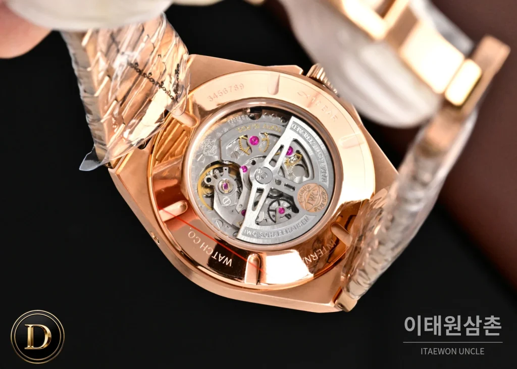 IWC 인제니어 퍼페추얼캘린더 문페이즈 오토매틱 41.6mm 화이트
