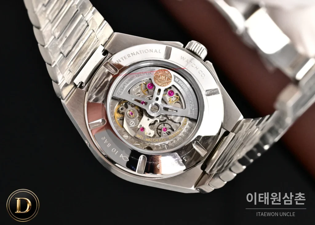 IWC 인제니어 퍼페추얼캘린더 문페이즈 오토매틱 41.6mm 화이트 스틸 브레이슬릿