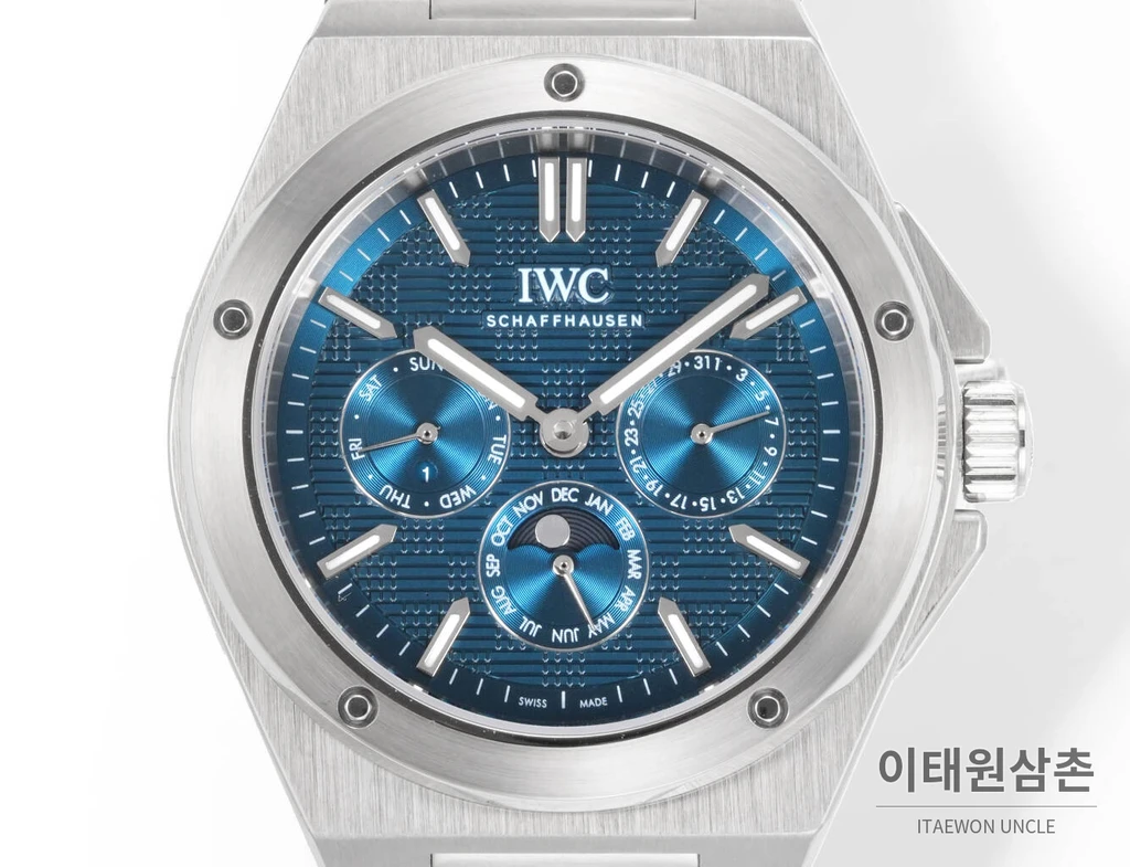 IWC 인제니어 스틸 그리드 코발트다이얼 퍼페추얼 캘린더 41.6mm
