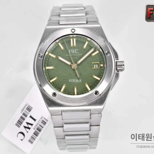 IWC 인게뉴어 스틸 그리드다이얼 오토매틱 40mm (4)