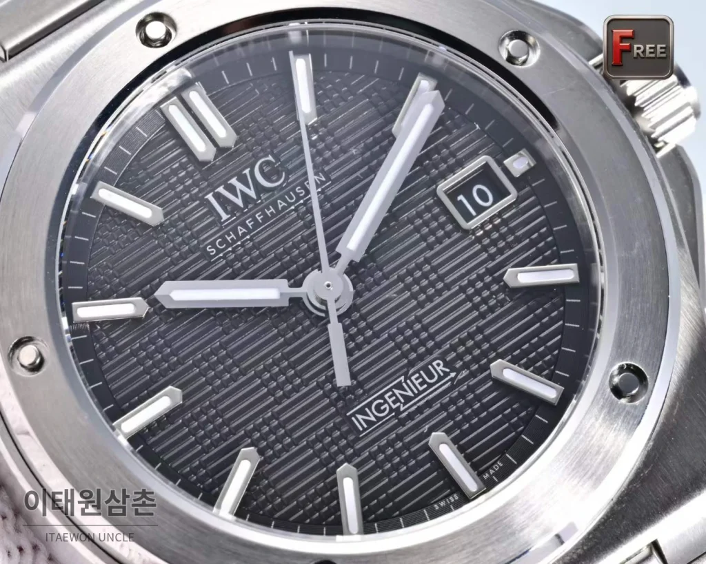 IWC 인게뉴어 스틸 그리드다이얼 오토매틱 40mm (2)