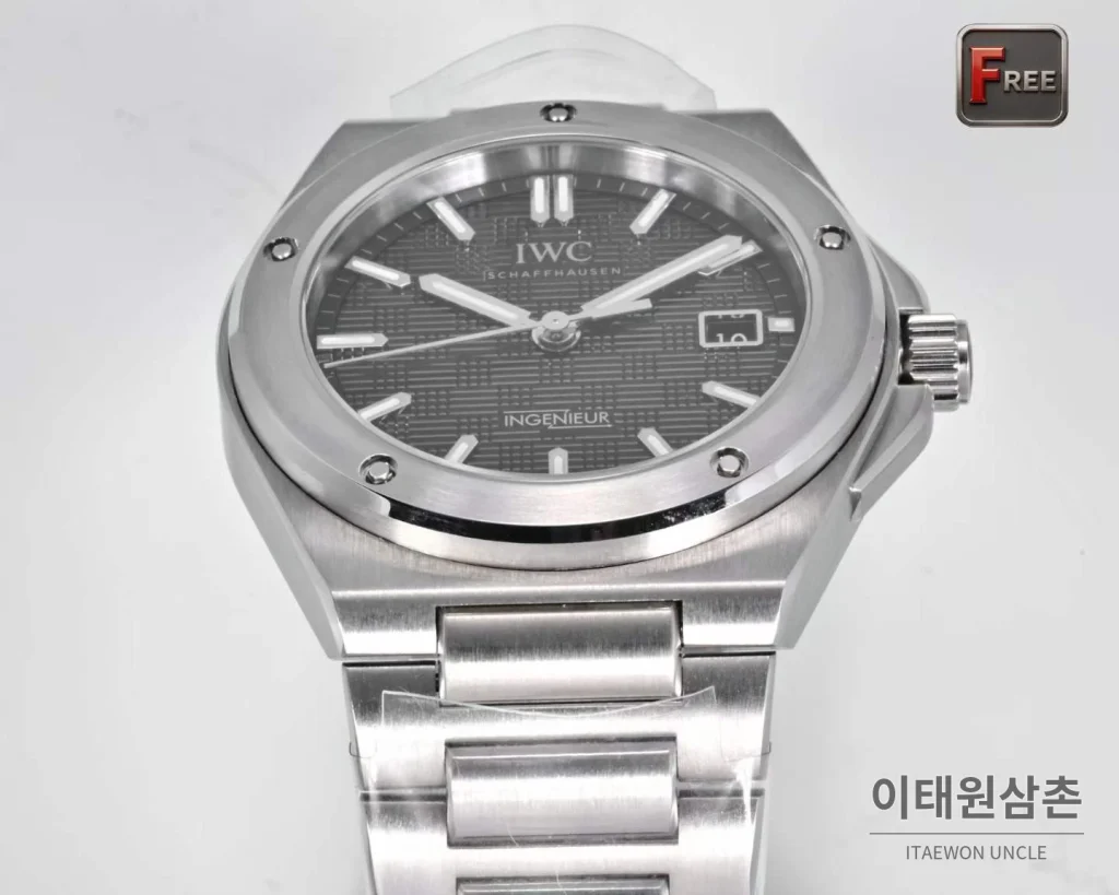 IWC 인게뉴어 스틸 그리드다이얼 오토매틱 40mm (2)