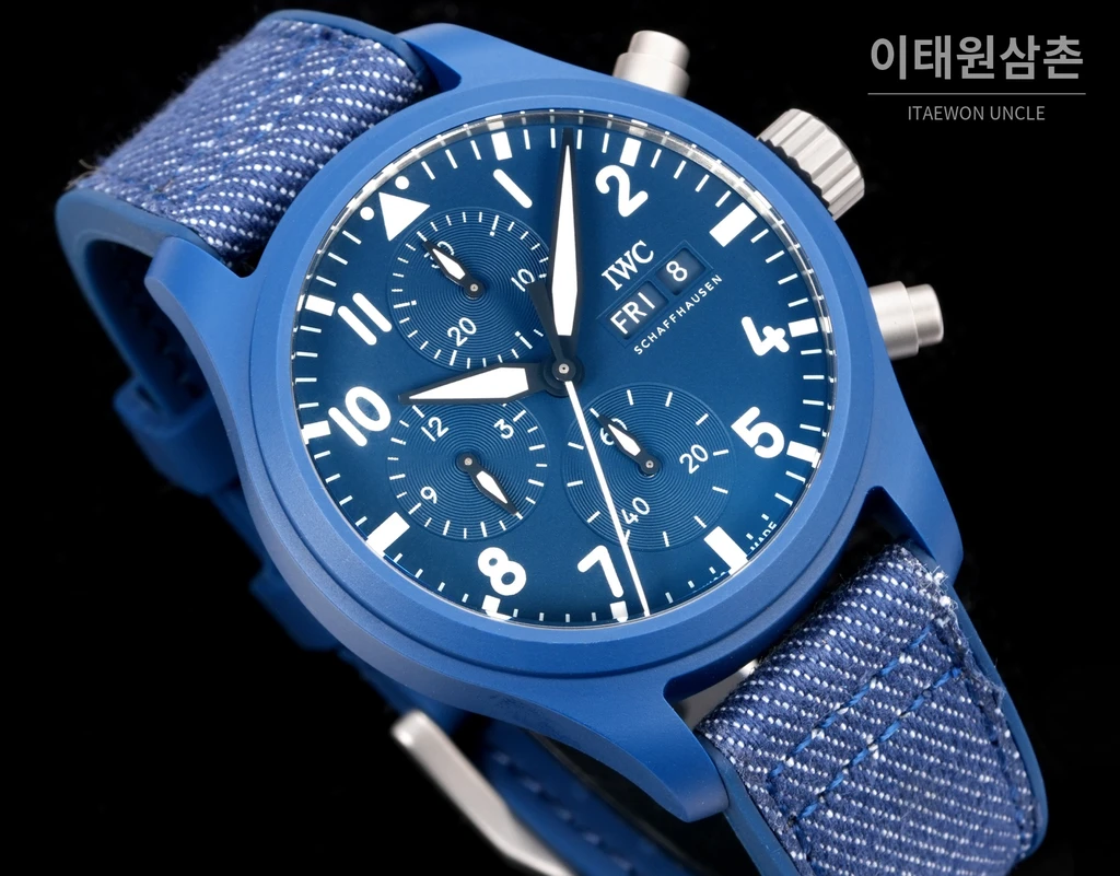 IWC 파일럿 블루베젤 블루다이얼 세라믹 크로노그래프 오토매틱 41.9mm