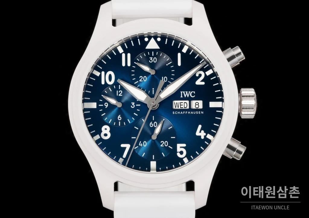 IWC 파일럿 세라믹 블루다이얼 크로노그래프 오토매틱 41.9mm