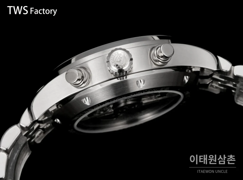 IWC 파일럿 크로노그래프 오토매틱 43mm